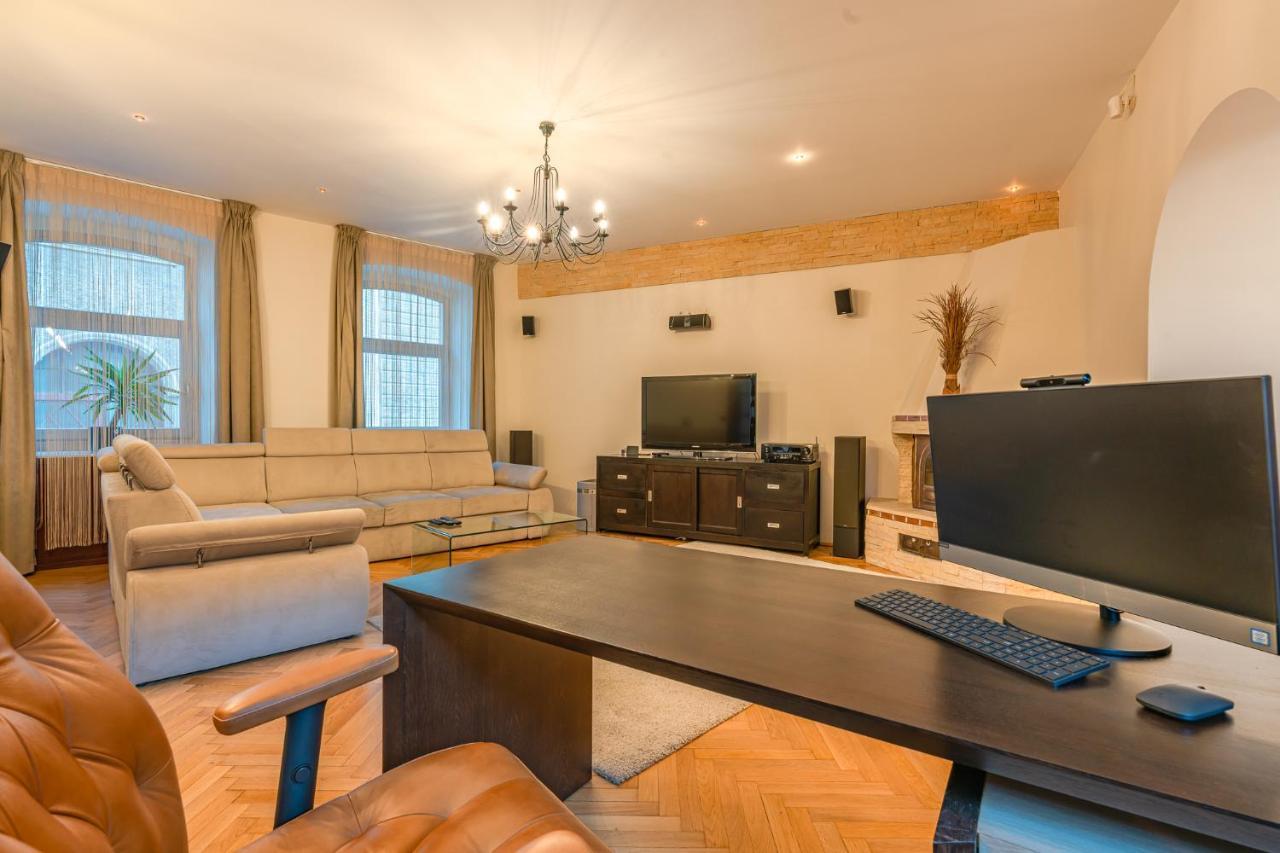 Premium Suites Postavarului 布拉索夫 外观 照片